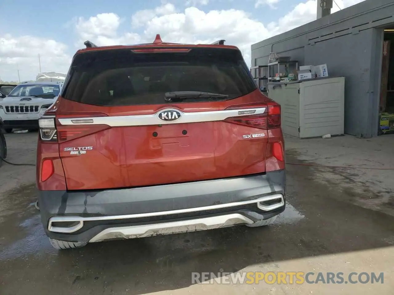 6 Photograph of a damaged car KNDETCA28M7082815 KIA SELTOS 2021