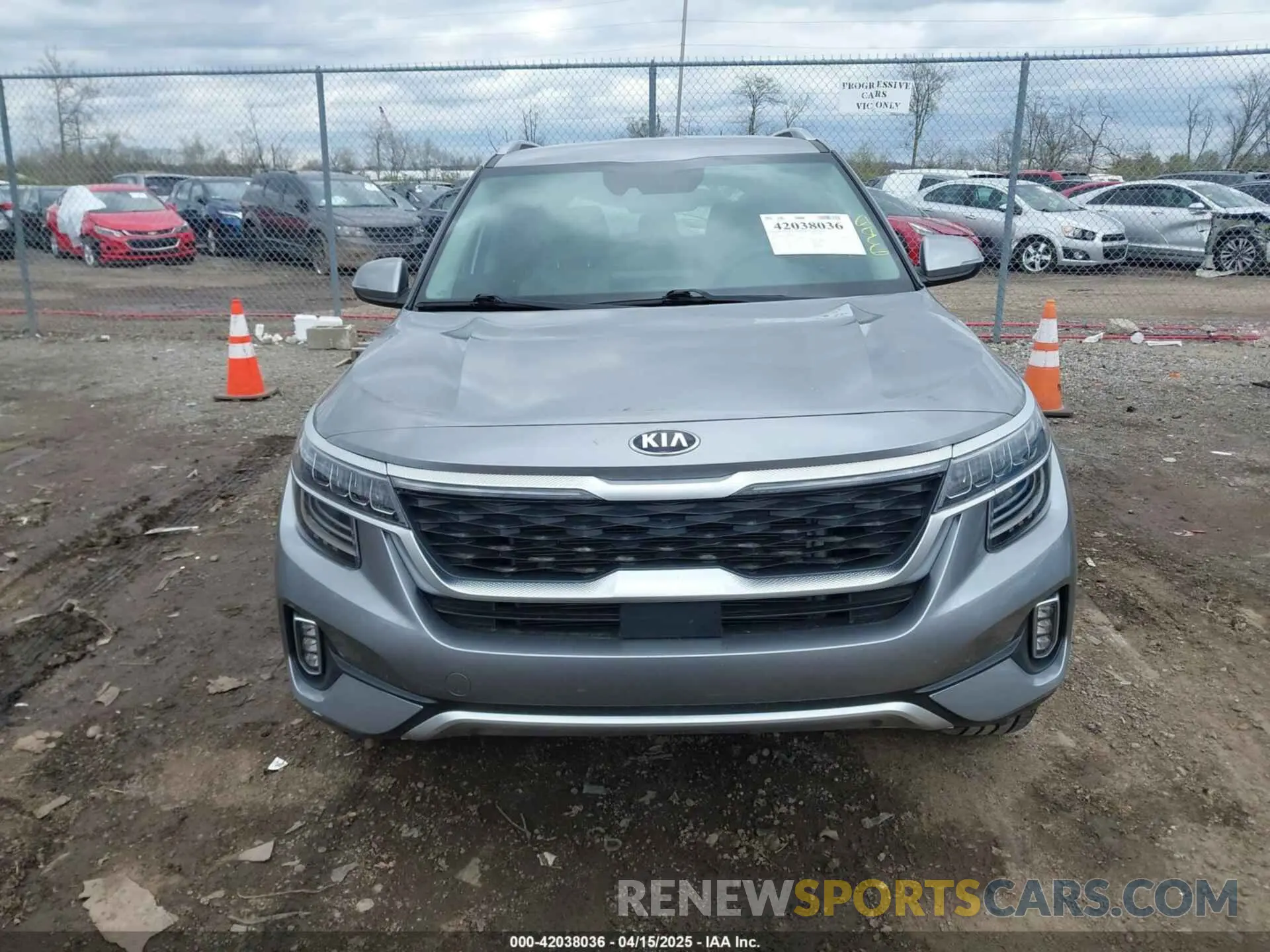 12 Photograph of a damaged car KNDETCA28M7161143 KIA SELTOS 2021
