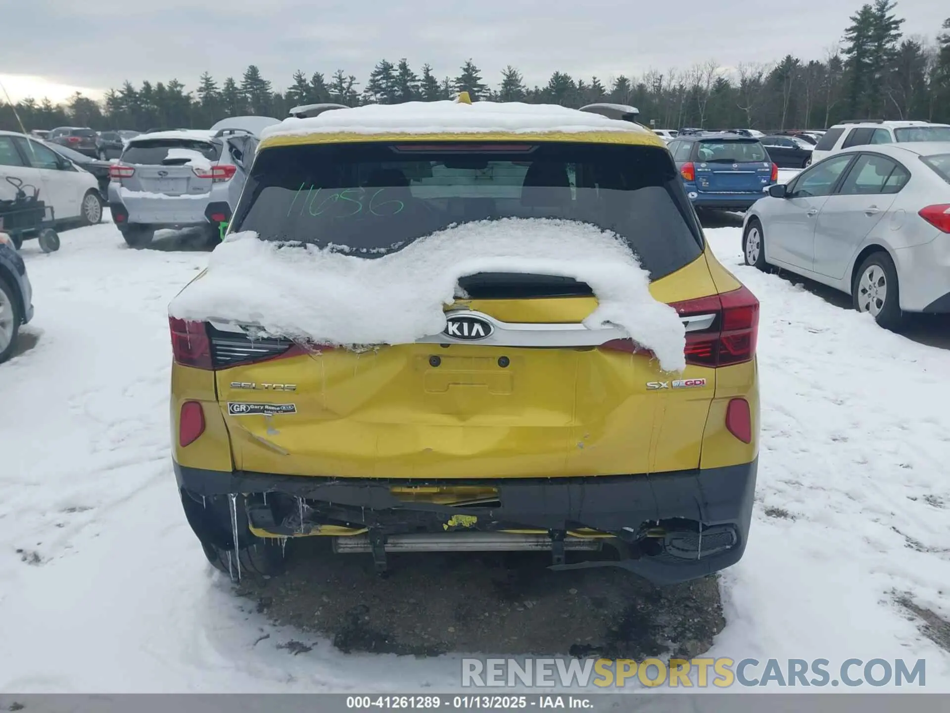 16 Photograph of a damaged car KNDETCA28M7166732 KIA SELTOS 2021