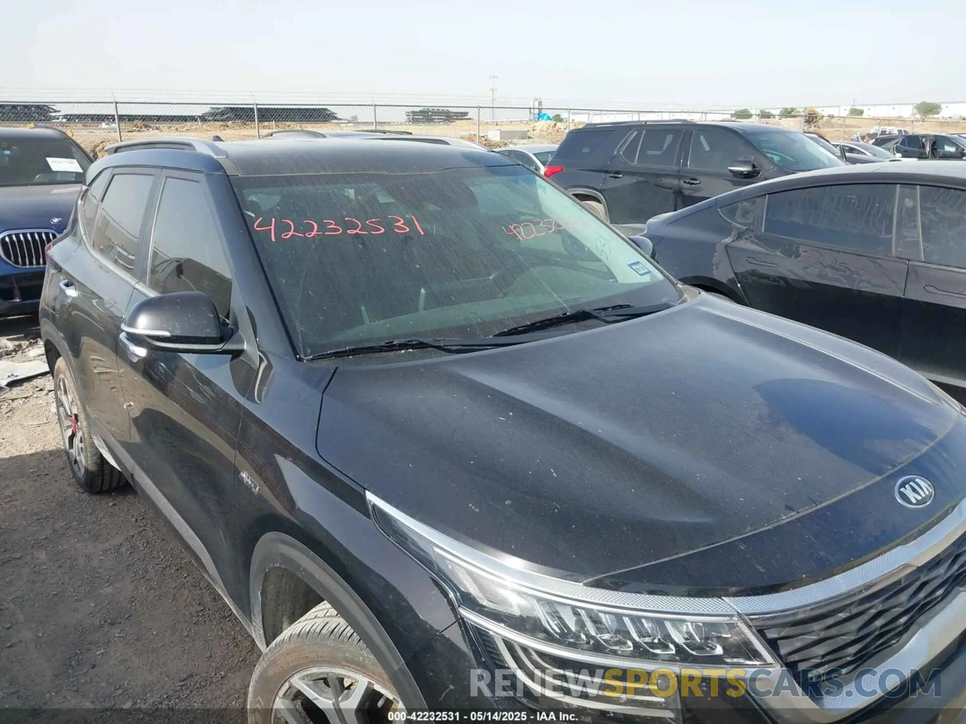 6 Photograph of a damaged car KNDETCA2XM7204218 KIA SELTOS 2021