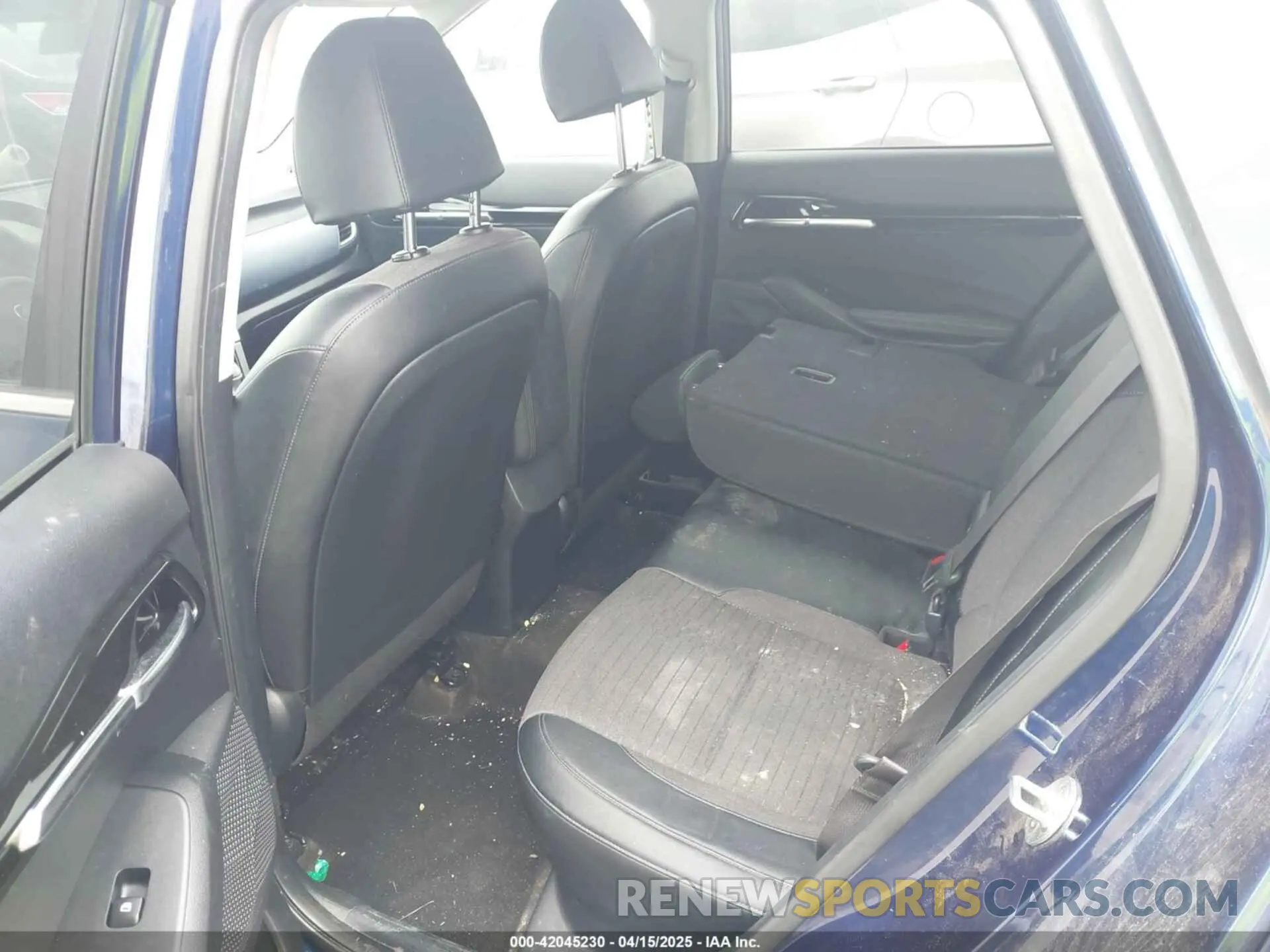 8 Photograph of a damaged car KNDEU2AA0M7058653 KIA SELTOS 2021
