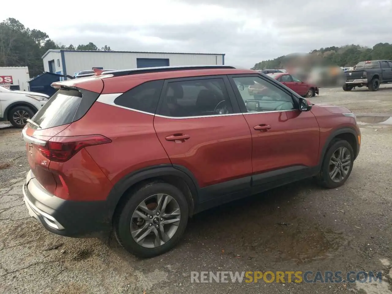 3 Photograph of a damaged car KNDEU2AA2M7044950 KIA SELTOS 2021