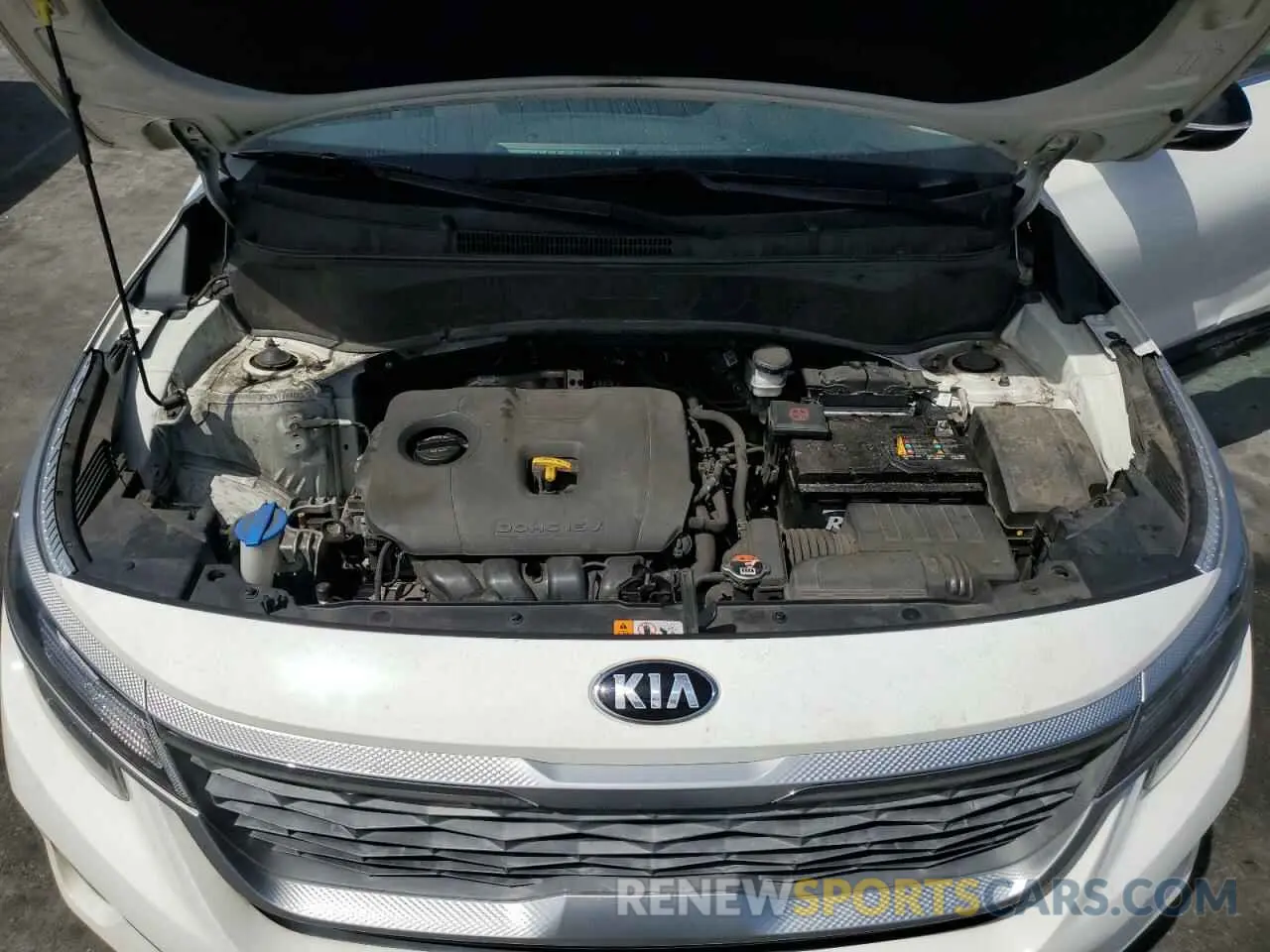 12 Photograph of a damaged car KNDEU2AA2M7075888 KIA SELTOS 2021