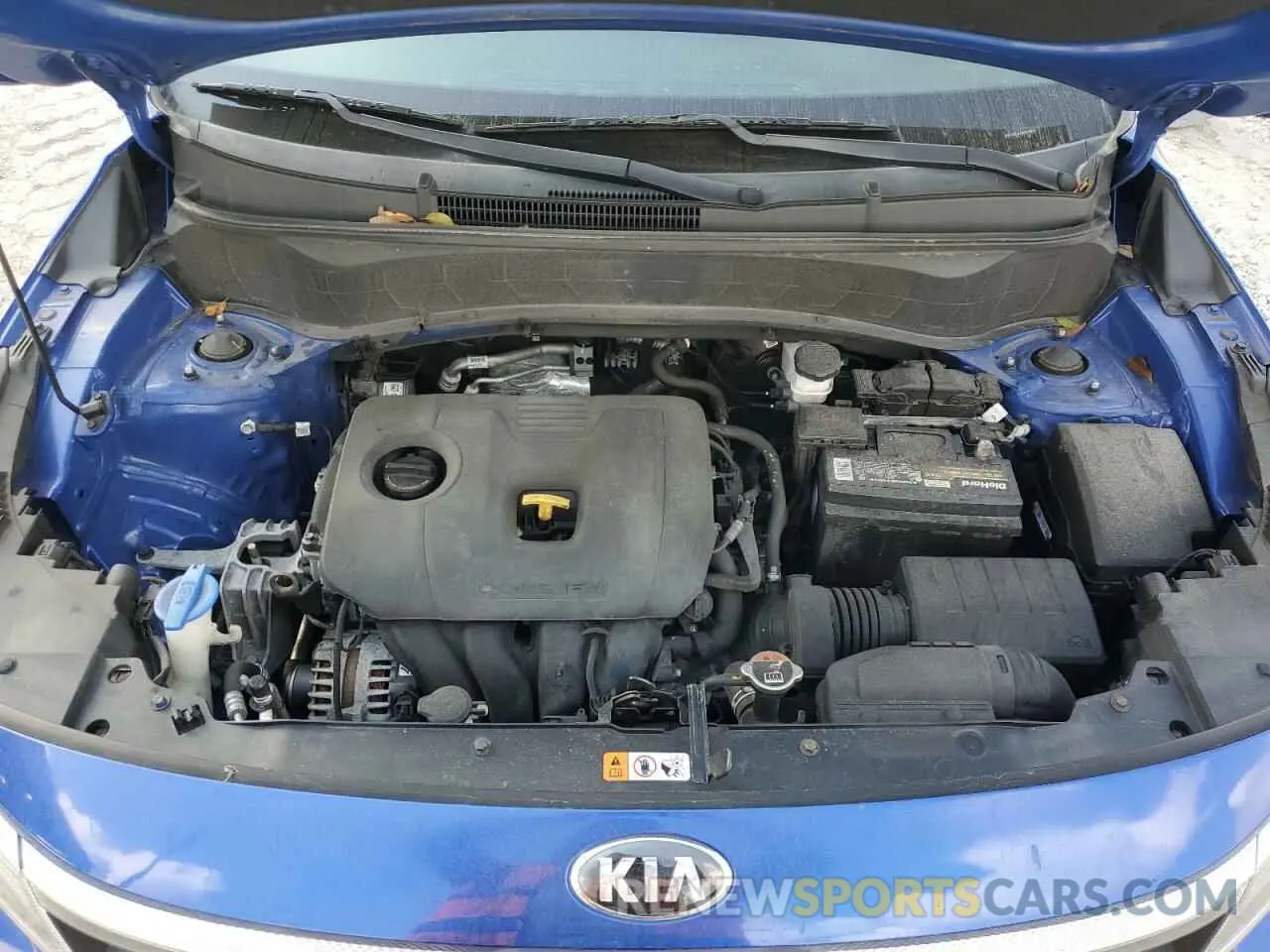 12 Photograph of a damaged car KNDEU2AA2M7088088 KIA SELTOS 2021