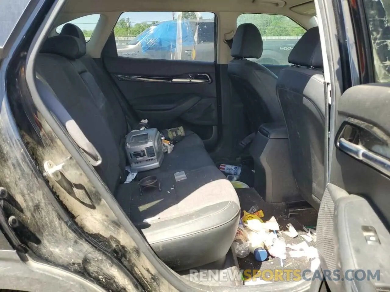 12 Photograph of a damaged car KNDEU2AA2M7095039 KIA SELTOS 2021