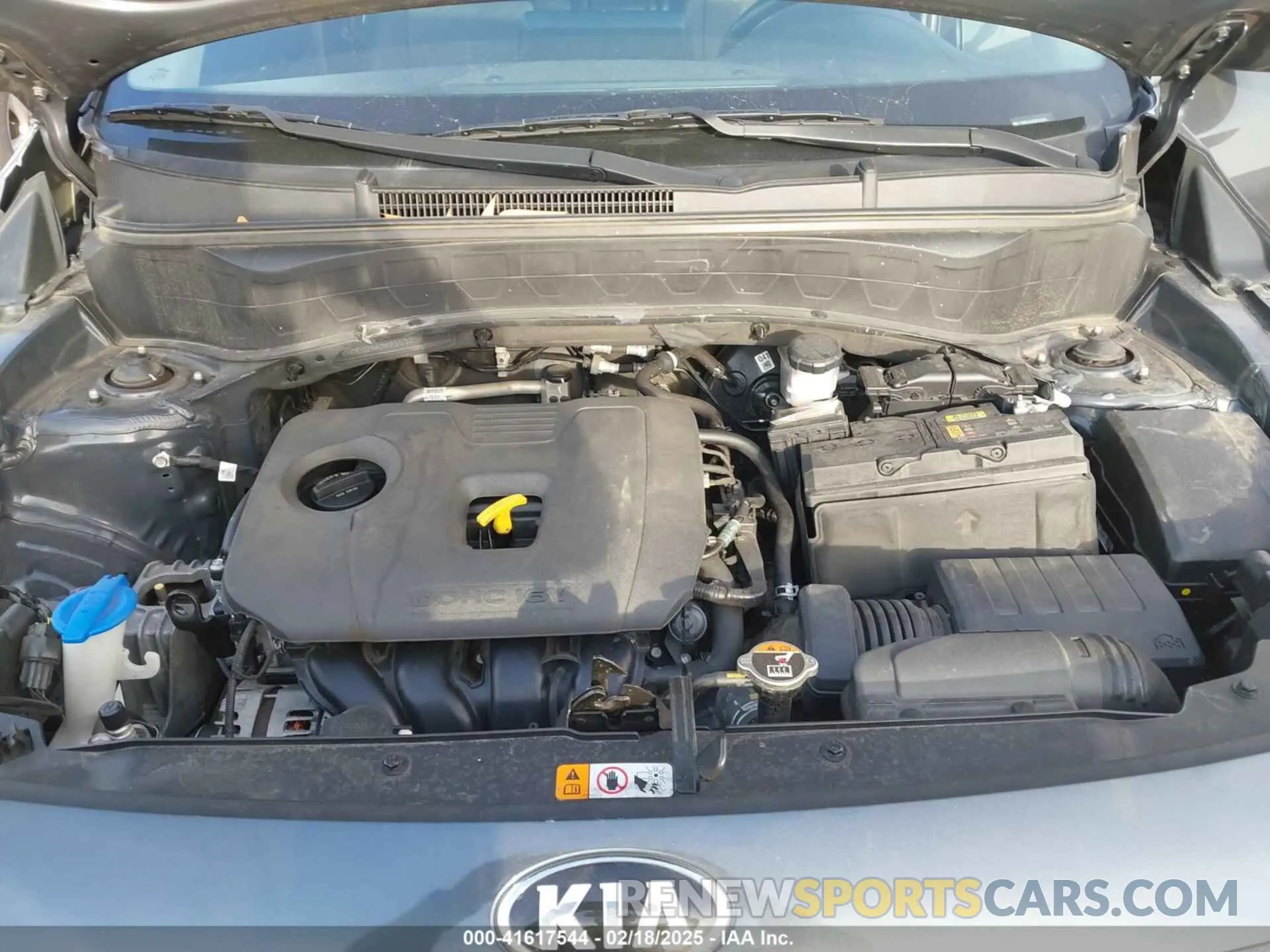 10 Photograph of a damaged car KNDEU2AA2M7103057 KIA SELTOS 2021
