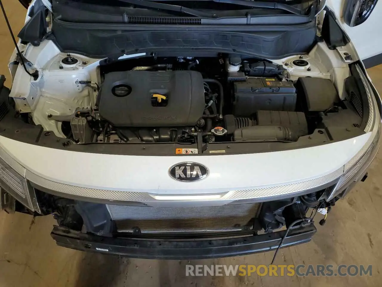 12 Photograph of a damaged car KNDEU2AA2M7175621 KIA SELTOS 2021
