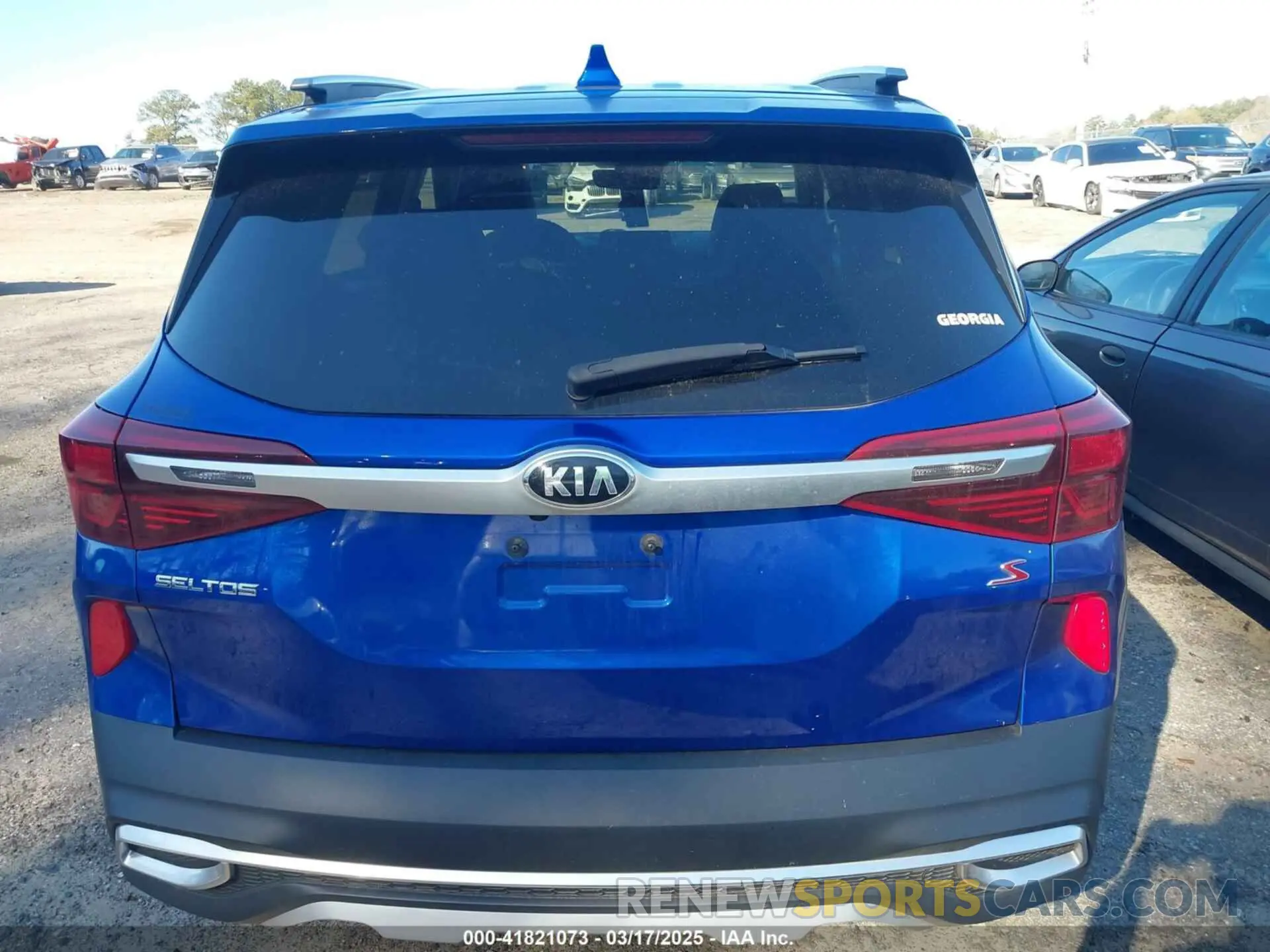 16 Photograph of a damaged car KNDEU2AA3M7084938 KIA SELTOS 2021