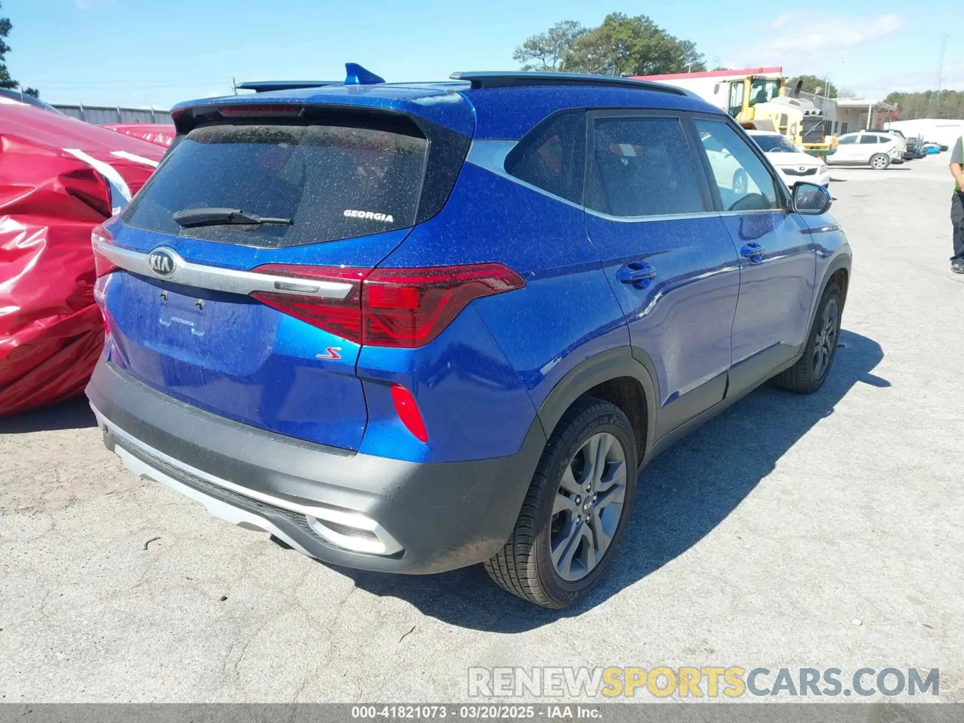 4 Photograph of a damaged car KNDEU2AA3M7084938 KIA SELTOS 2021
