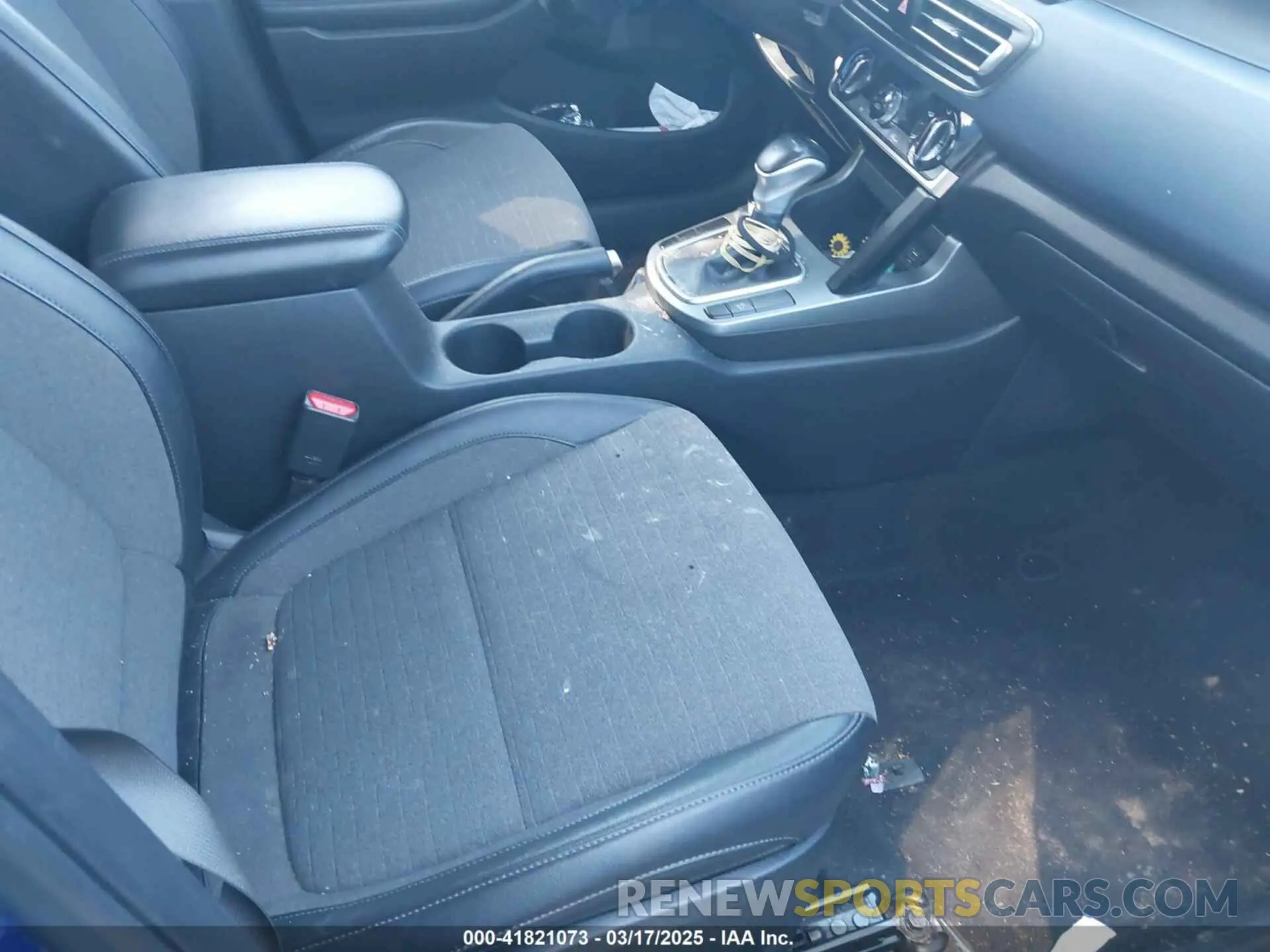 5 Photograph of a damaged car KNDEU2AA3M7084938 KIA SELTOS 2021