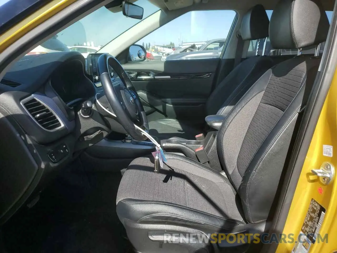 7 Photograph of a damaged car KNDEU2AA3M7125519 KIA SELTOS 2021