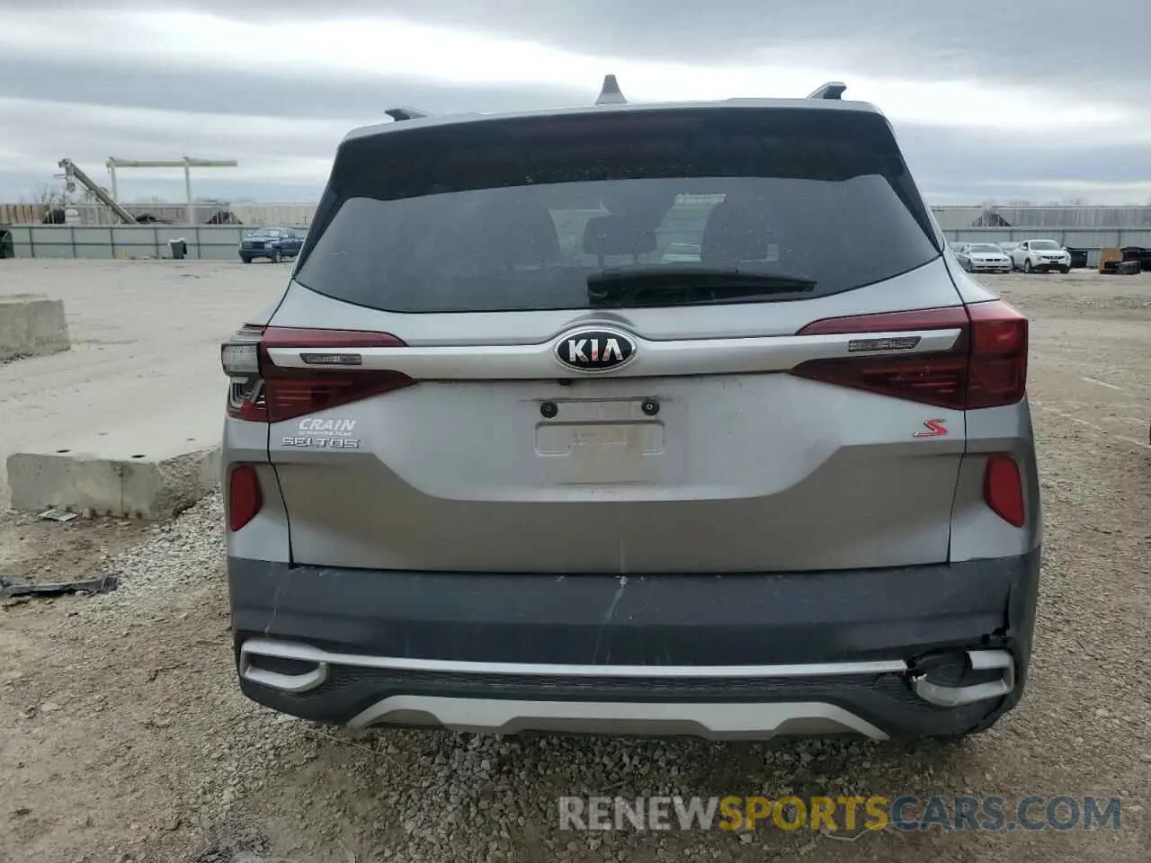 6 Photograph of a damaged car KNDEU2AA3M7148248 KIA SELTOS 2021