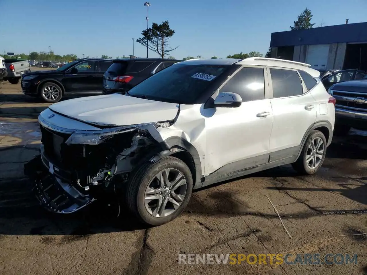 1 Photograph of a damaged car KNDEU2AA3M7221716 KIA SELTOS 2021