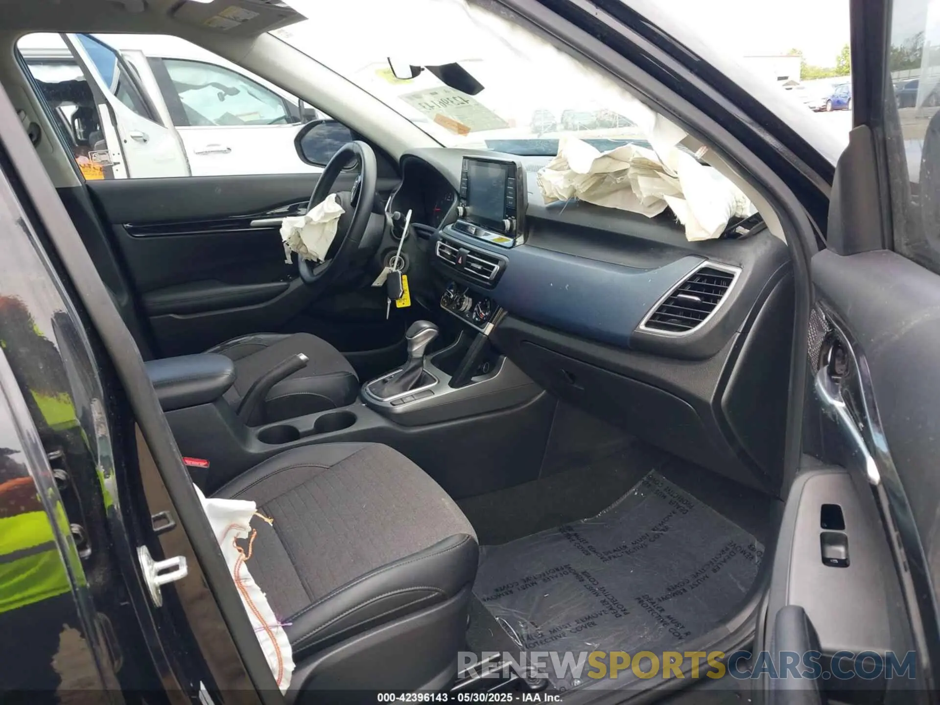 5 Photograph of a damaged car KNDEU2AA5M7050144 KIA SELTOS 2021