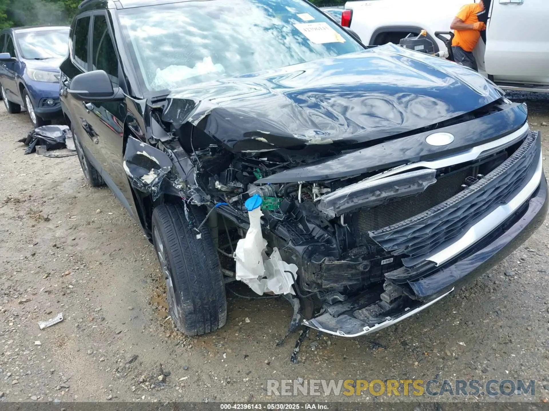 6 Photograph of a damaged car KNDEU2AA5M7050144 KIA SELTOS 2021