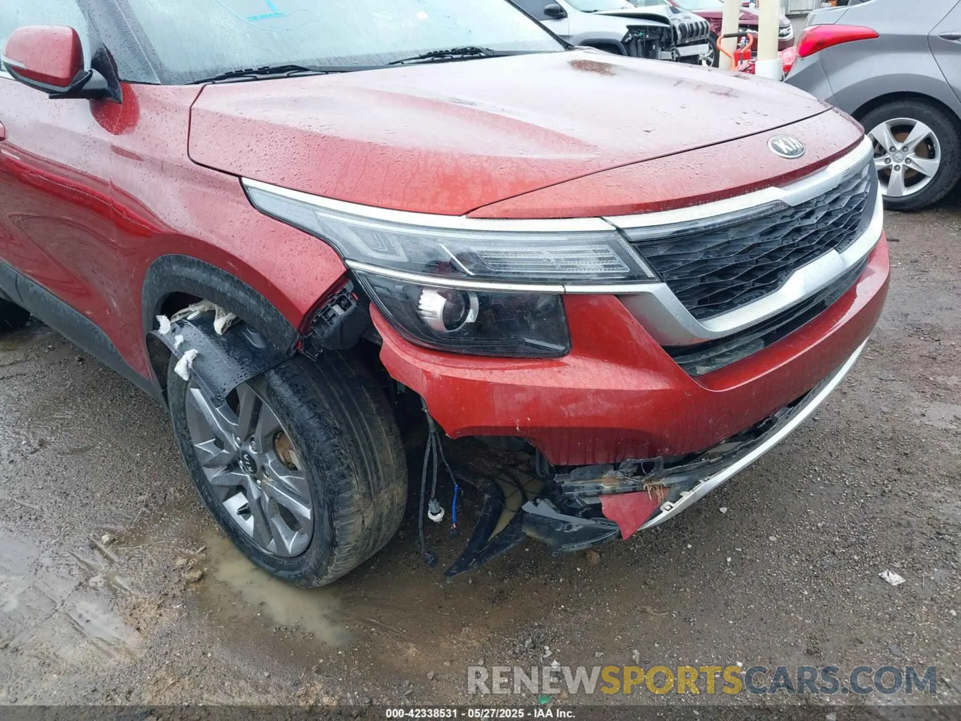 6 Photograph of a damaged car KNDEU2AA7M7192060 KIA SELTOS 2021