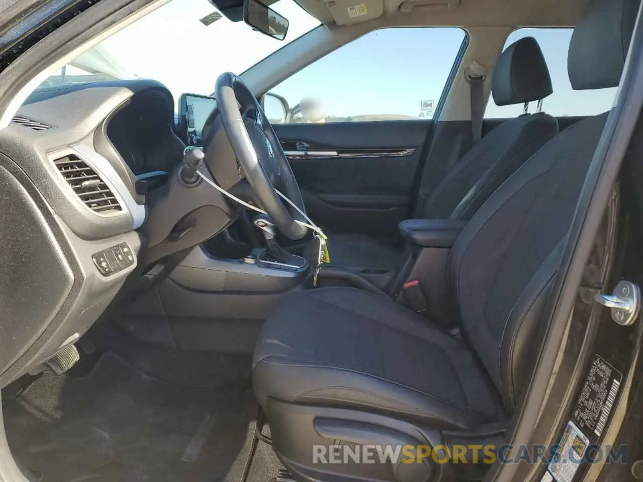 7 Photograph of a damaged car KNDEU2AA8M7105024 KIA SELTOS 2021