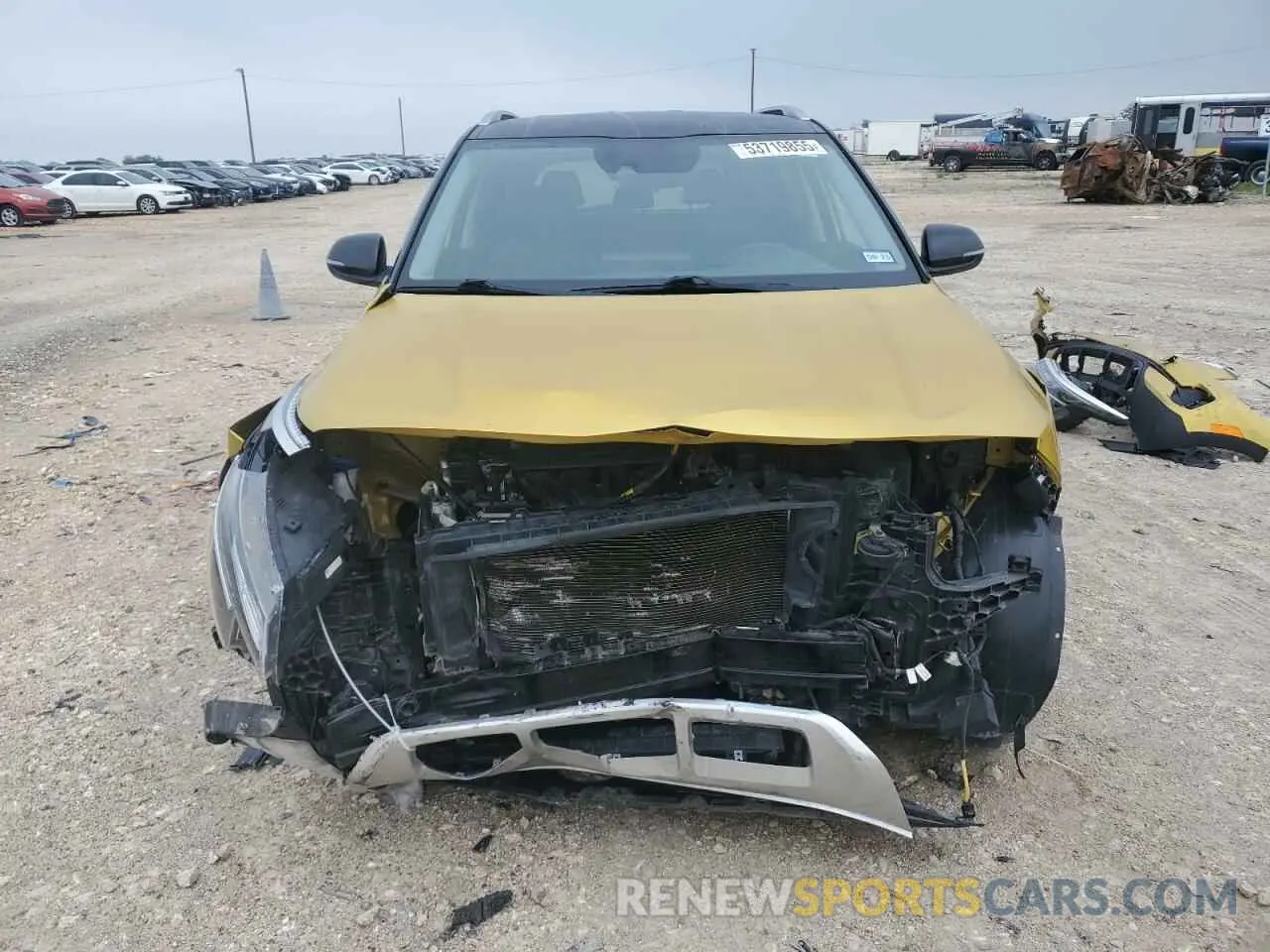 5 Photograph of a damaged car KNDEU2AA8M7151033 KIA SELTOS 2021