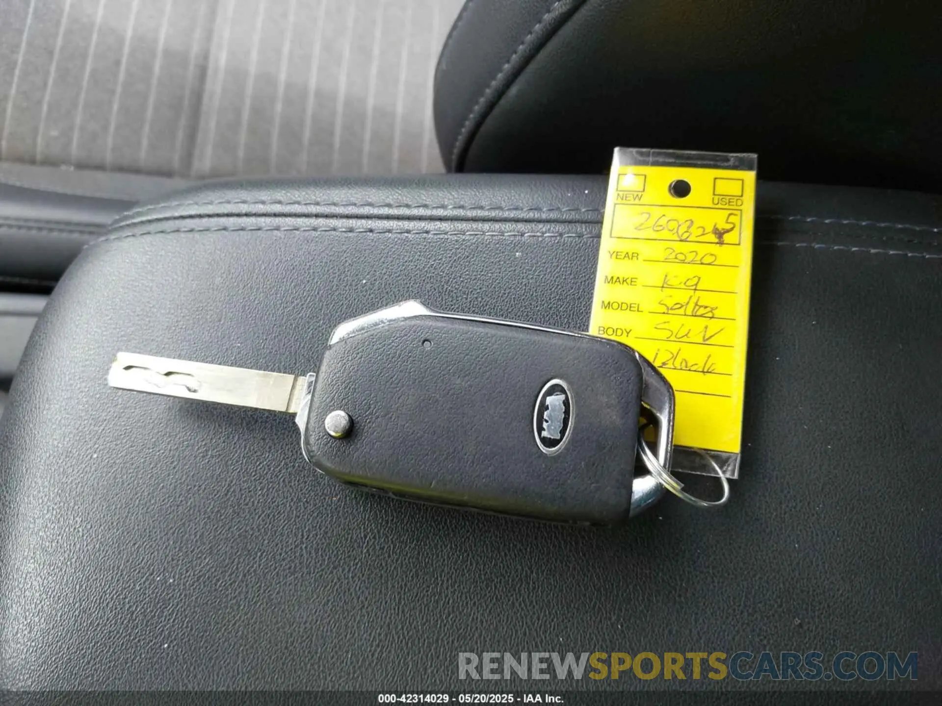 11 Photograph of a damaged car KNDEU2AAXM7082328 KIA SELTOS 2021