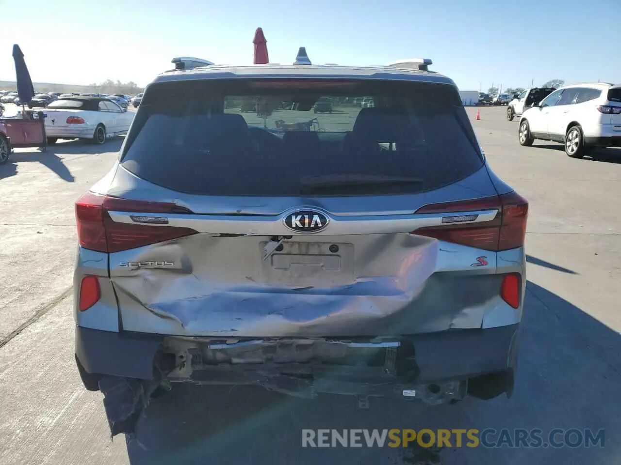 6 Photograph of a damaged car KNDEU2AAXM7095595 KIA SELTOS 2021