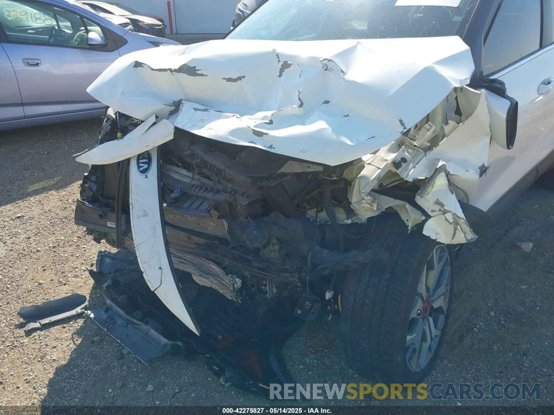 6 Photograph of a damaged car KNDEUCA20M7156399 KIA SELTOS 2021