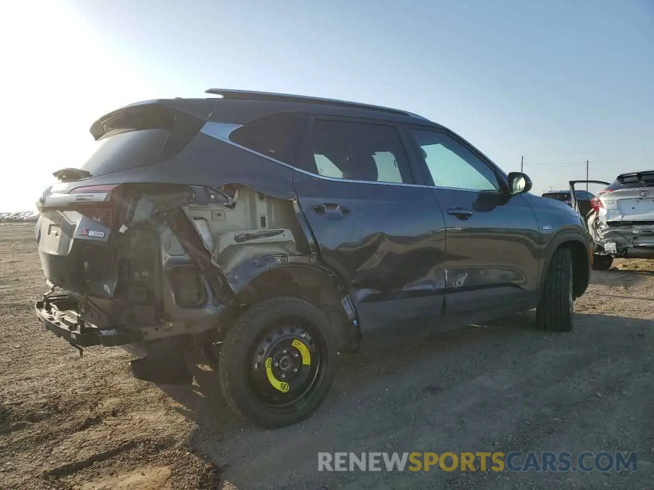 3 Photograph of a damaged car KNDEUCA24M7132638 KIA SELTOS 2021