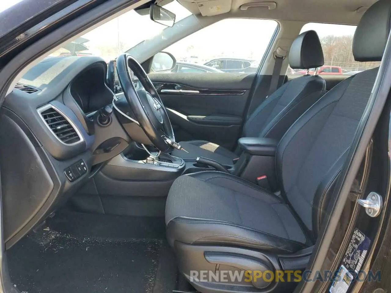 7 Photograph of a damaged car KNDEUCA25M7096104 KIA SELTOS 2021