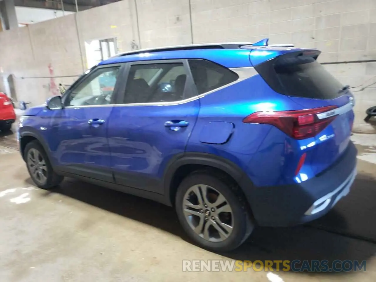 2 Photograph of a damaged car KNDEUCAA0M7110952 KIA SELTOS 2021