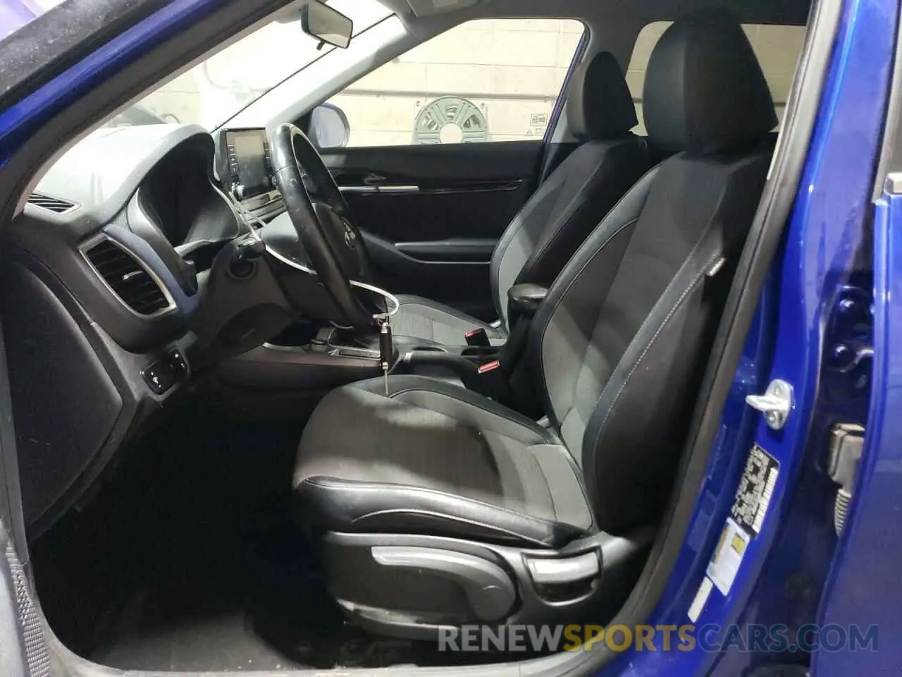 7 Photograph of a damaged car KNDEUCAA0M7110952 KIA SELTOS 2021