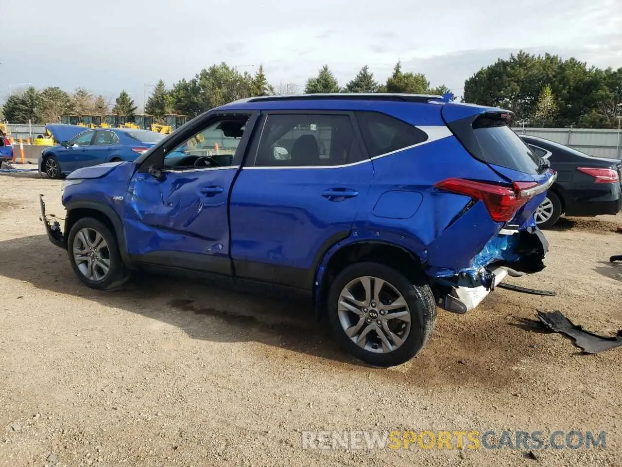 2 Photograph of a damaged car KNDEUCAA0M7134362 KIA SELTOS 2021
