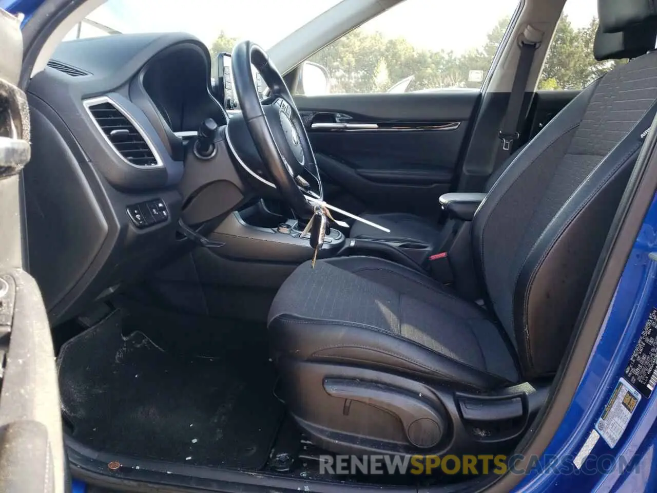 7 Photograph of a damaged car KNDEUCAA0M7134362 KIA SELTOS 2021