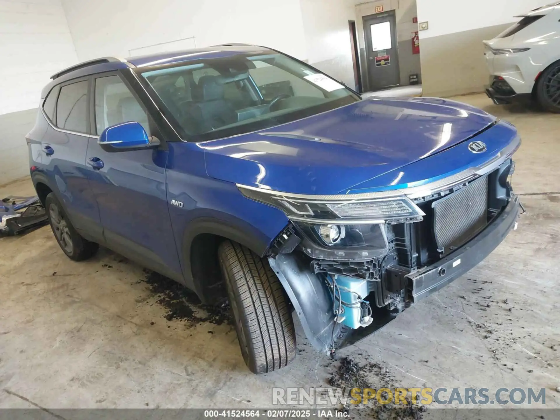1 Photograph of a damaged car KNDEUCAA0M7135494 KIA SELTOS 2021