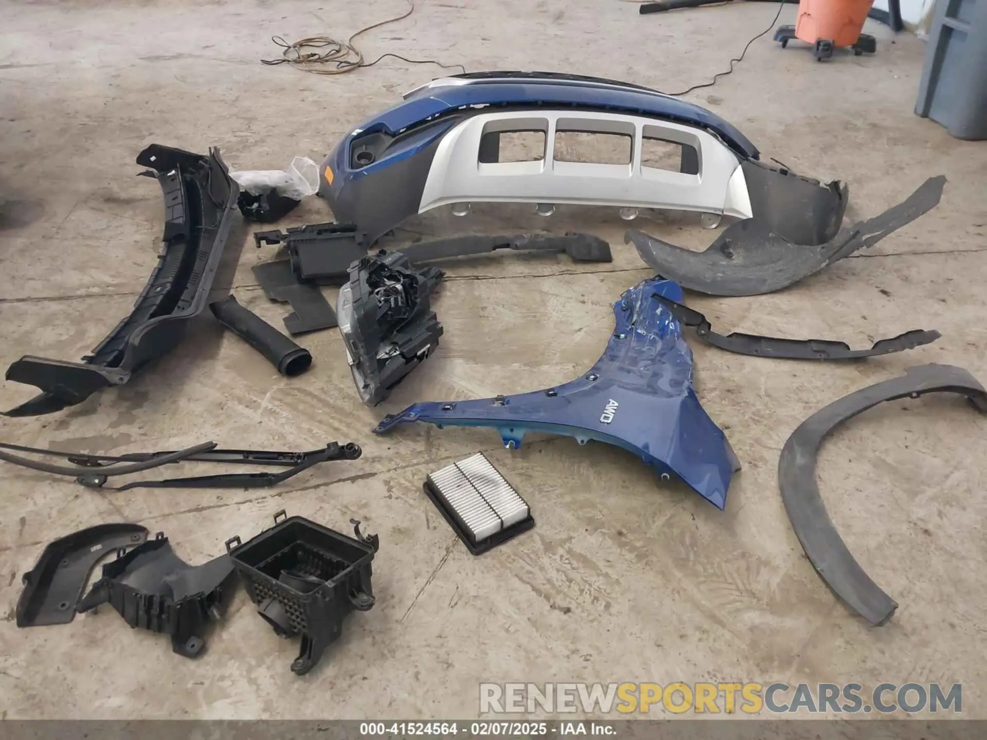 12 Photograph of a damaged car KNDEUCAA0M7135494 KIA SELTOS 2021