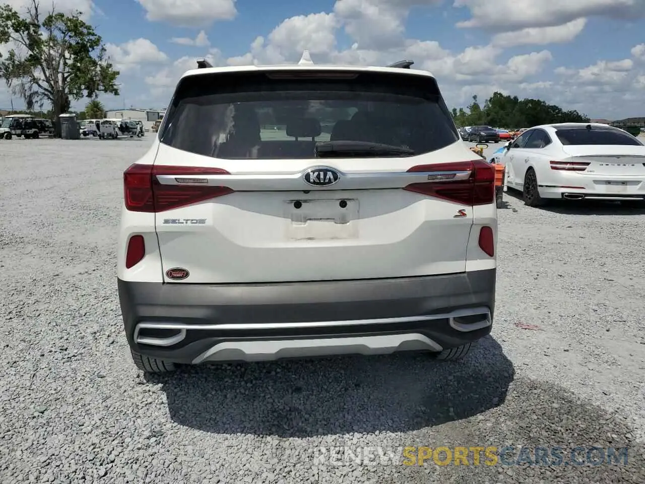 6 Photograph of a damaged car KNDEUCAA0M7223090 KIA SELTOS 2021