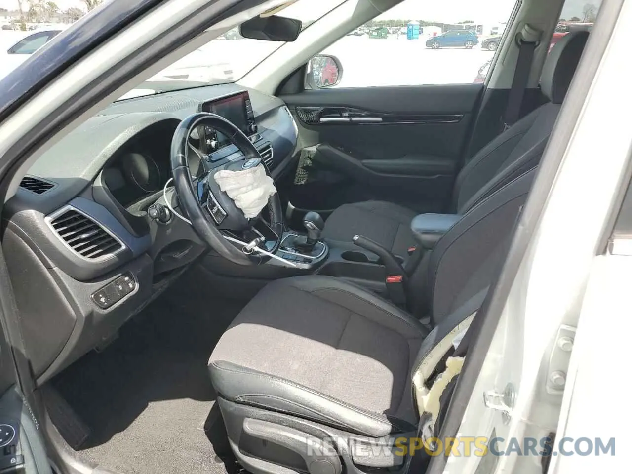 7 Photograph of a damaged car KNDEUCAA0M7223090 KIA SELTOS 2021