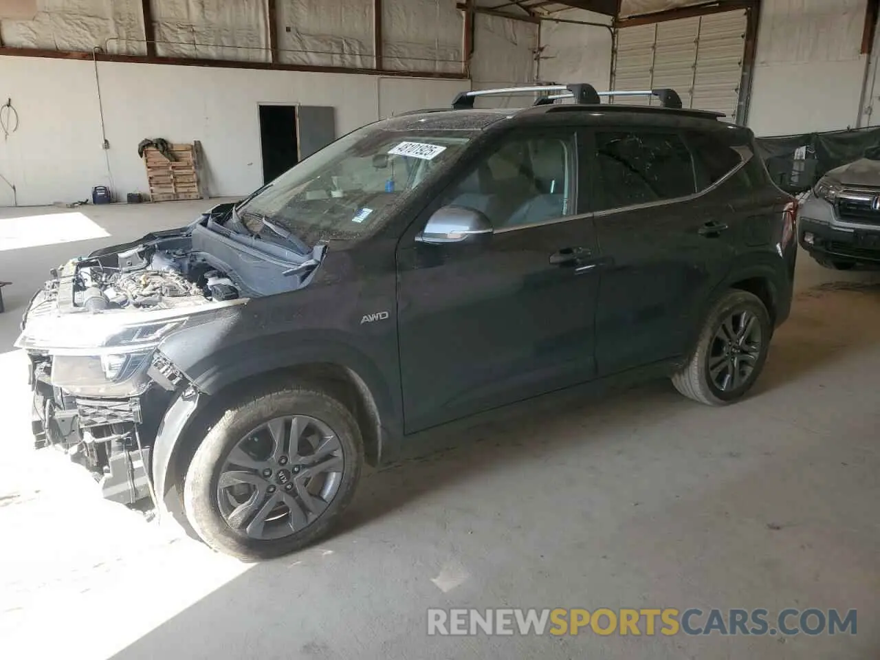 1 Photograph of a damaged car KNDEUCAA1M7083485 KIA SELTOS 2021