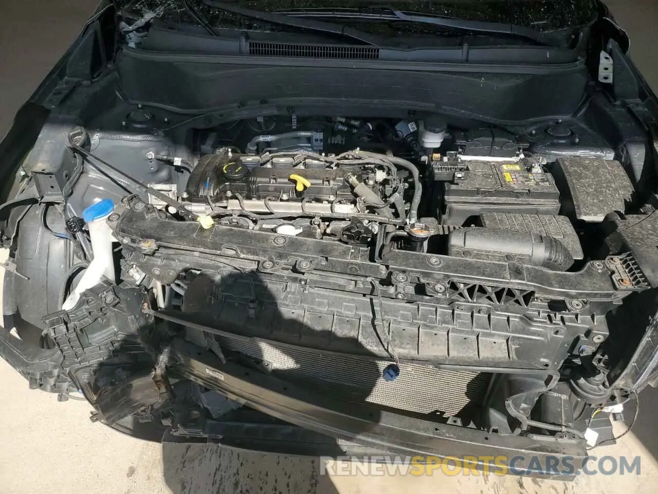 11 Photograph of a damaged car KNDEUCAA1M7083485 KIA SELTOS 2021