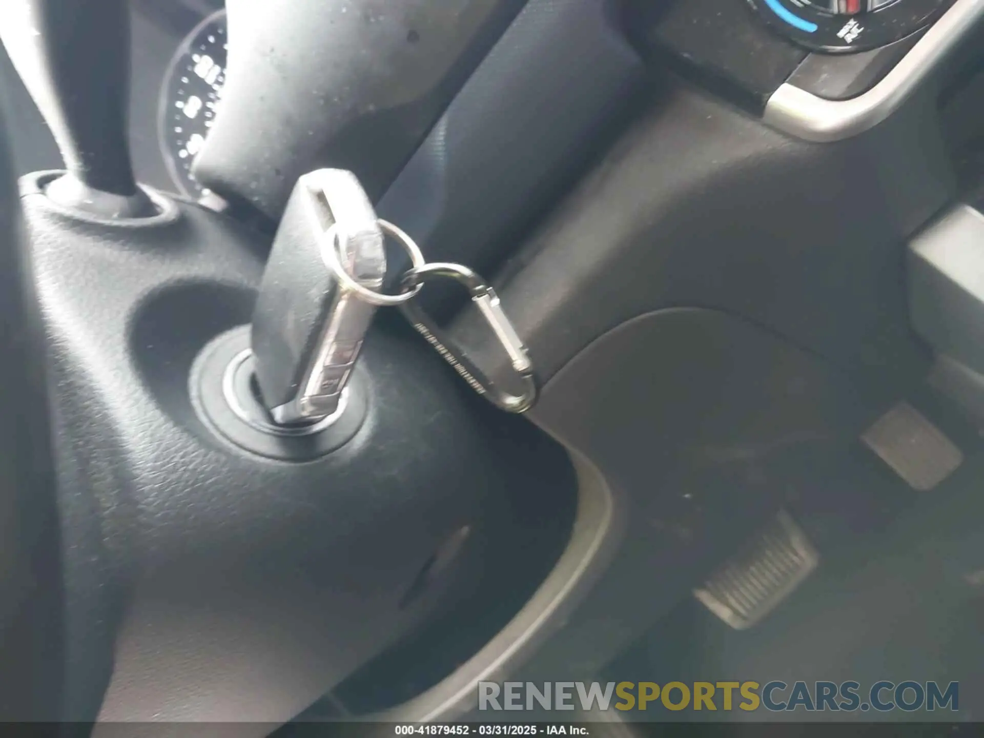 11 Photograph of a damaged car KNDEUCAA1M7088881 KIA SELTOS 2021