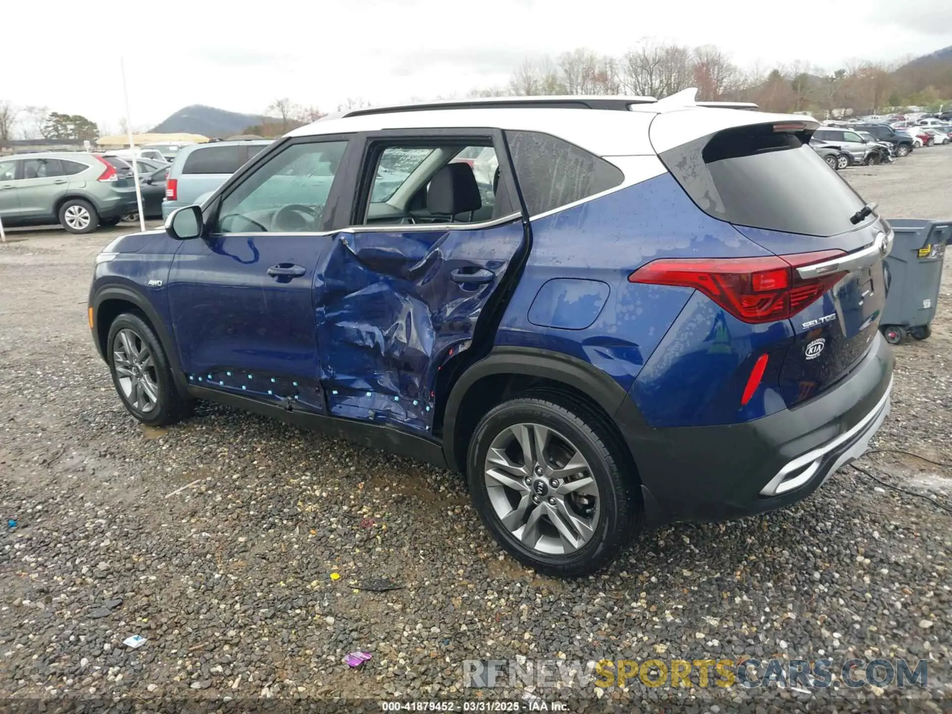 3 Photograph of a damaged car KNDEUCAA1M7088881 KIA SELTOS 2021