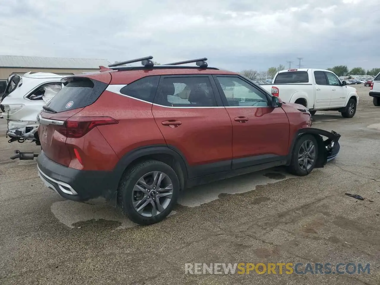 3 Photograph of a damaged car KNDEUCAA1M7116081 KIA SELTOS 2021