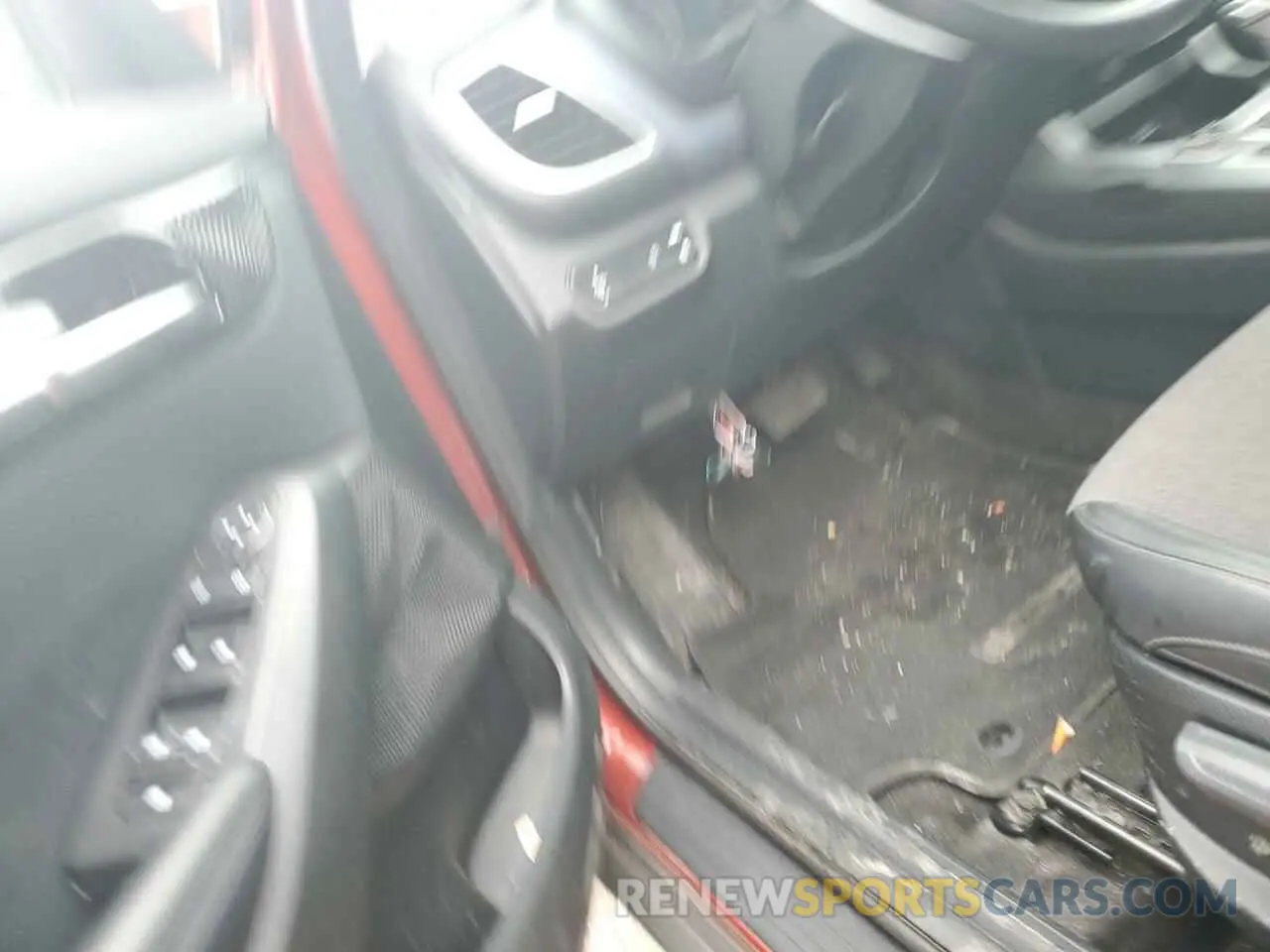 9 Photograph of a damaged car KNDEUCAA1M7116081 KIA SELTOS 2021