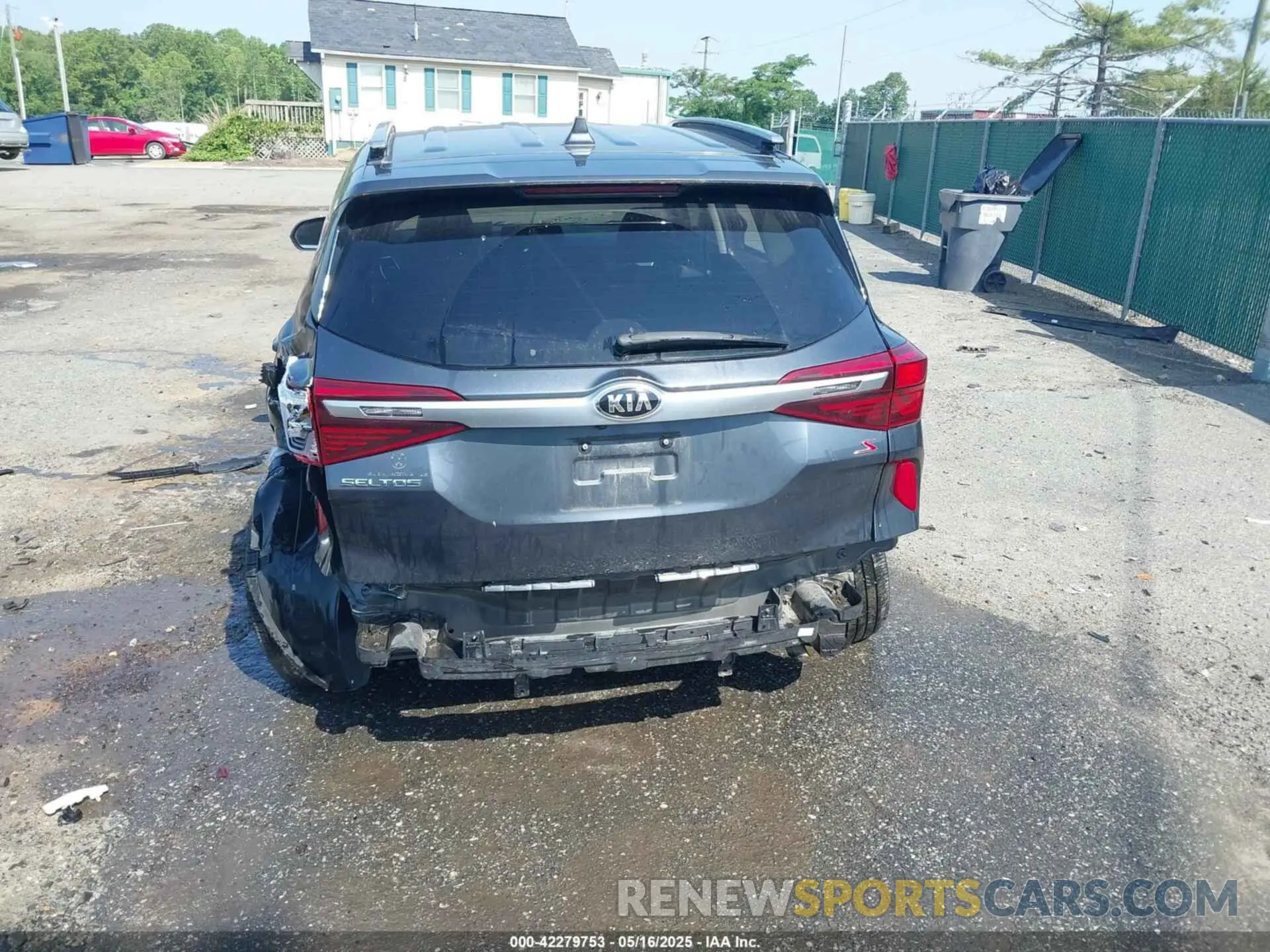 6 Photograph of a damaged car KNDEUCAA2M7149395 KIA SELTOS 2021