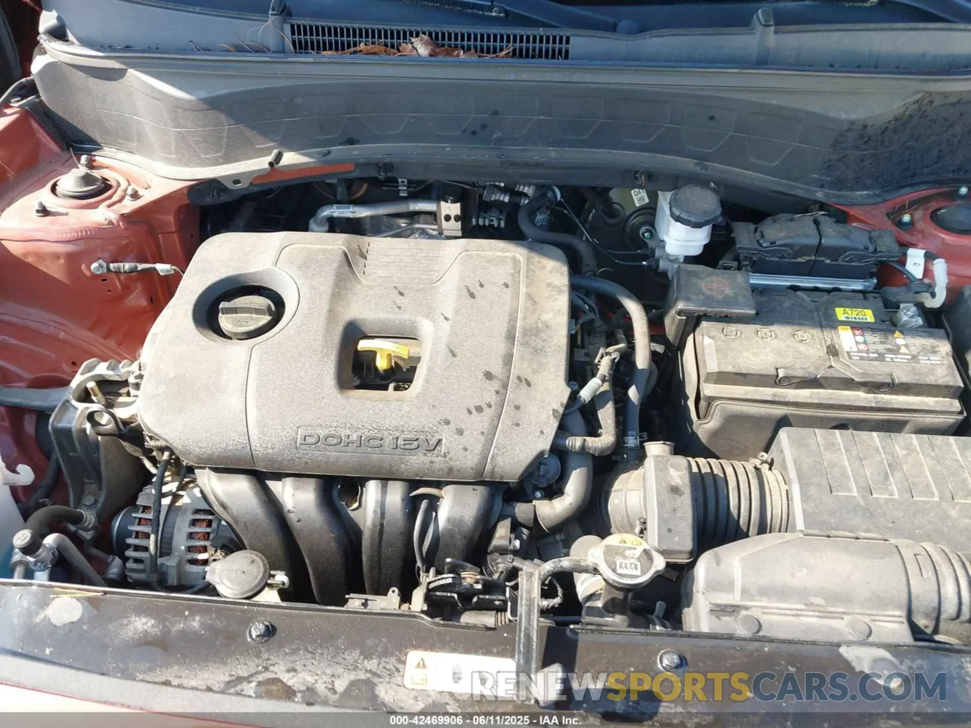 10 Photograph of a damaged car KNDEUCAA3M7073038 KIA SELTOS 2021