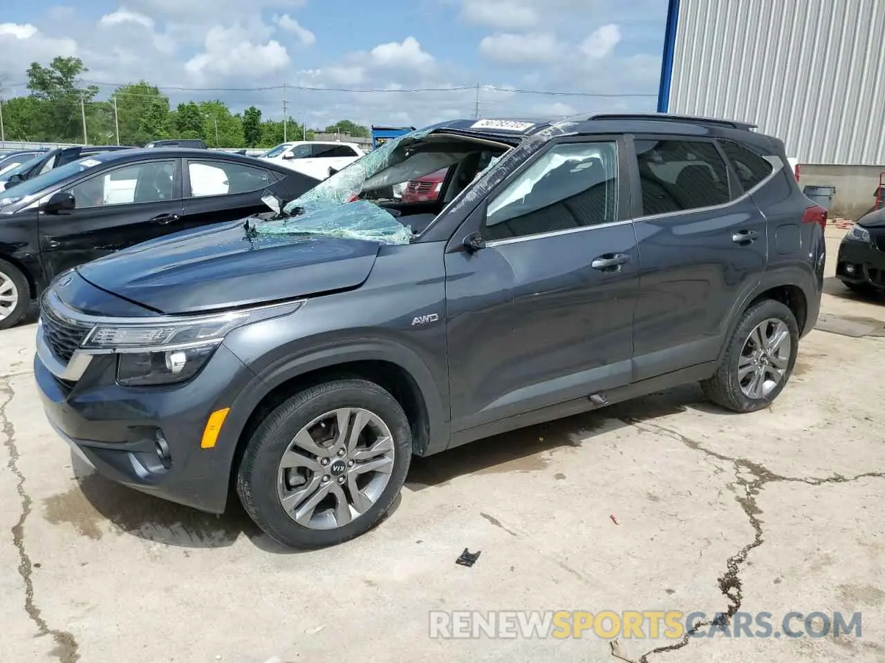 1 Photograph of a damaged car KNDEUCAA3M7148000 KIA SELTOS 2021