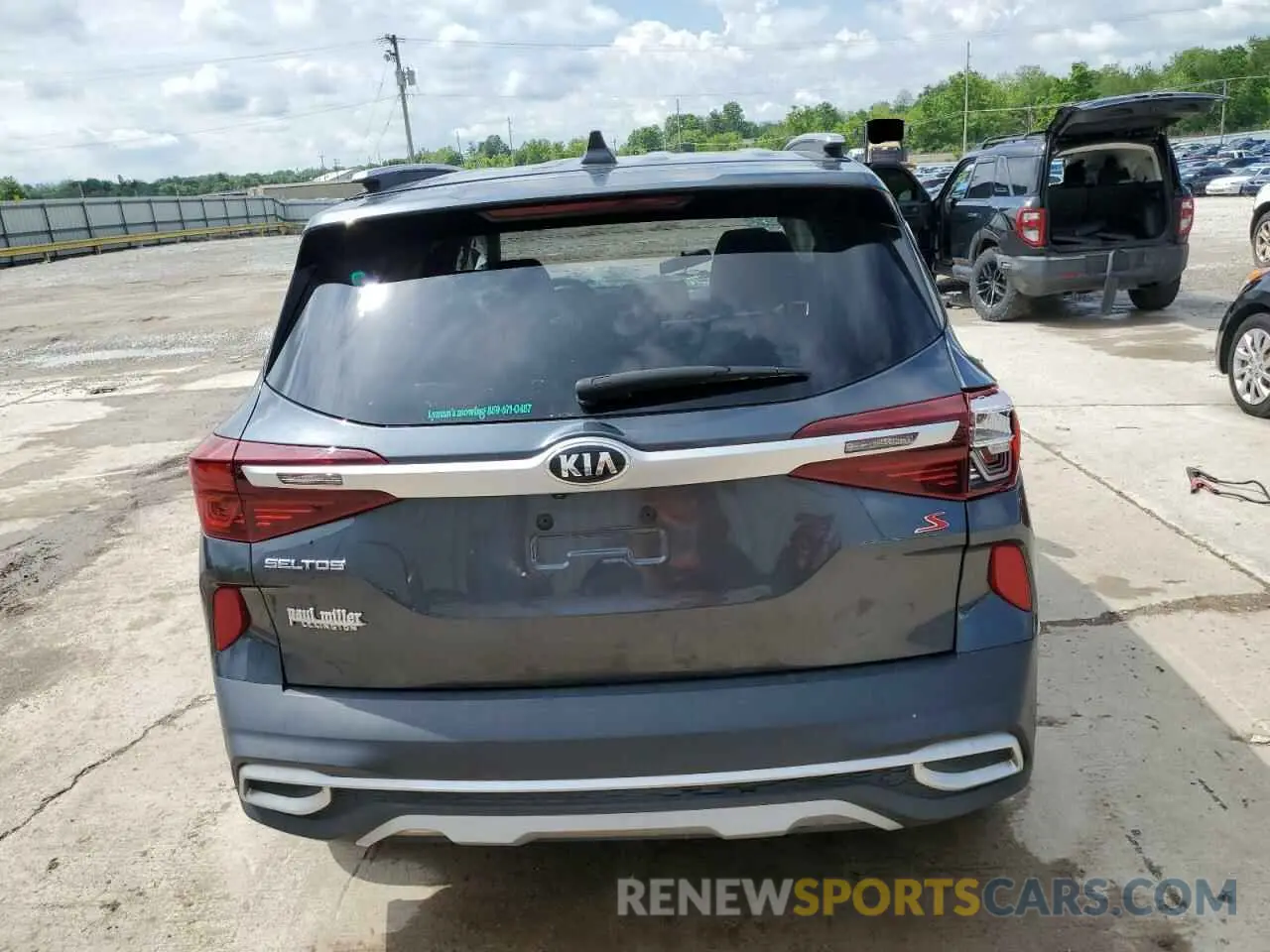 6 Photograph of a damaged car KNDEUCAA3M7148000 KIA SELTOS 2021