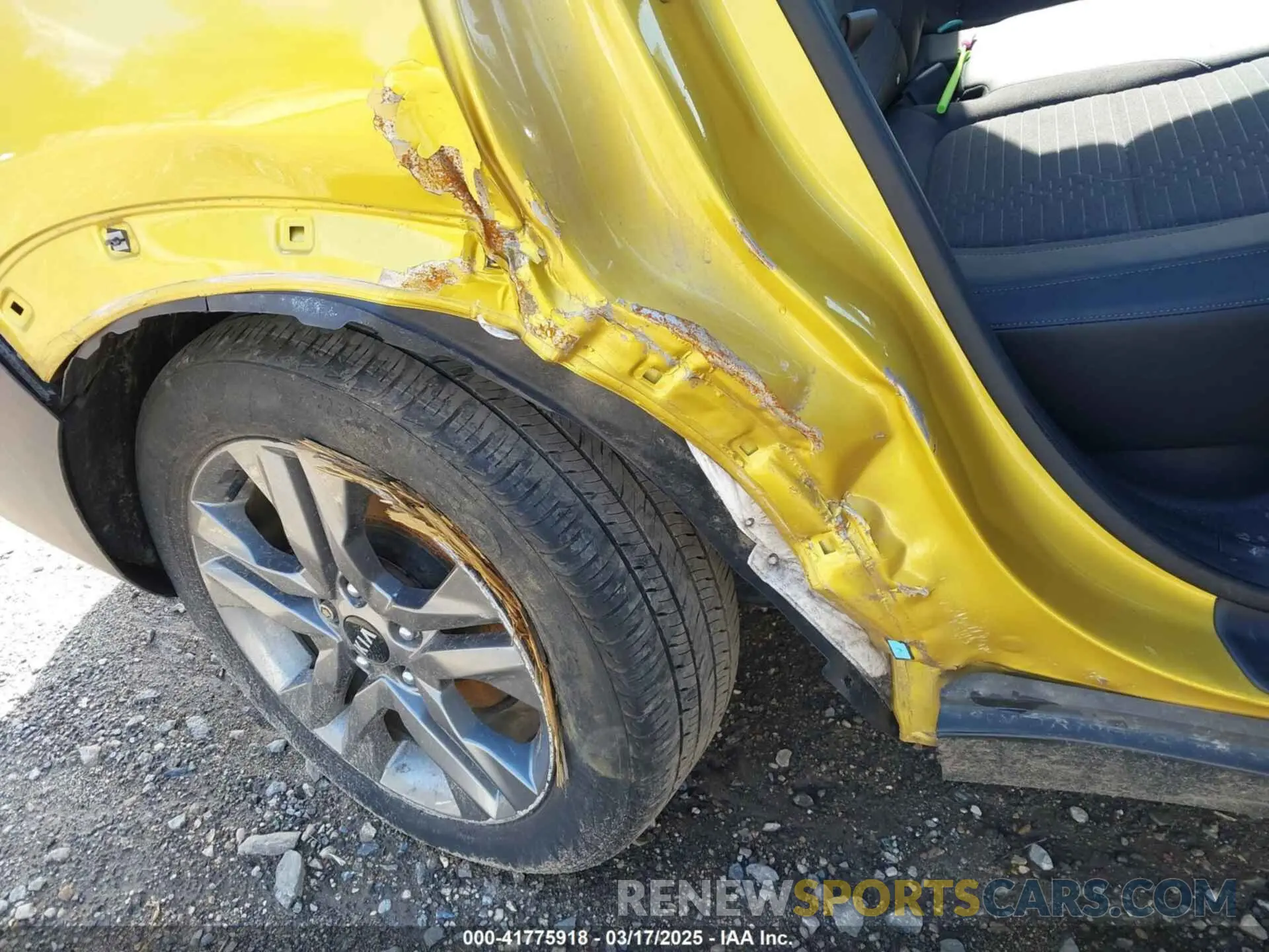 20 Photograph of a damaged car KNDEUCAA3M7168117 KIA SELTOS 2021