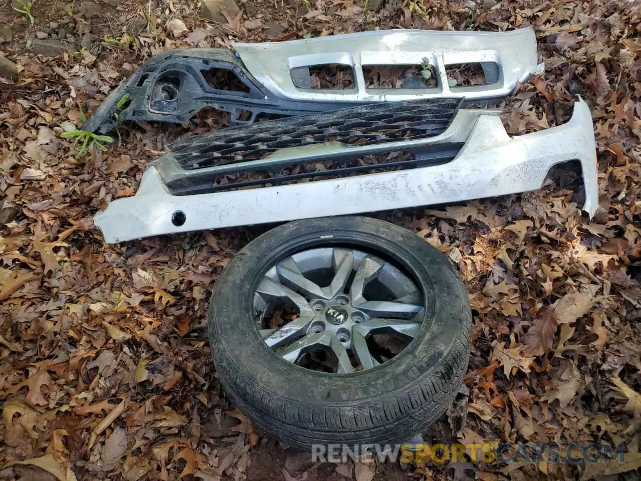 13 Photograph of a damaged car KNDEUCAA4M7138978 KIA SELTOS 2021