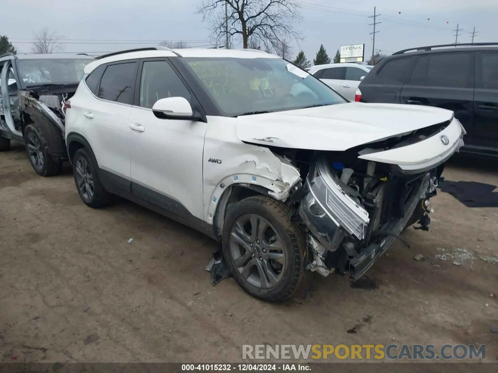 1 Photograph of a damaged car KNDEUCAA5M7046780 KIA SELTOS 2021