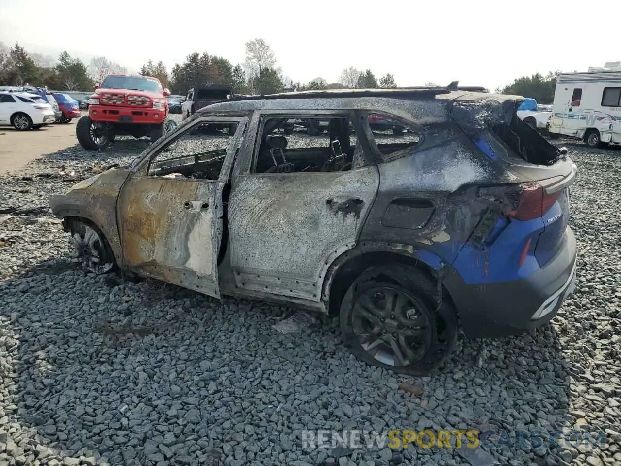 2 Photograph of a damaged car KNDEUCAA5M7160455 KIA SELTOS 2021