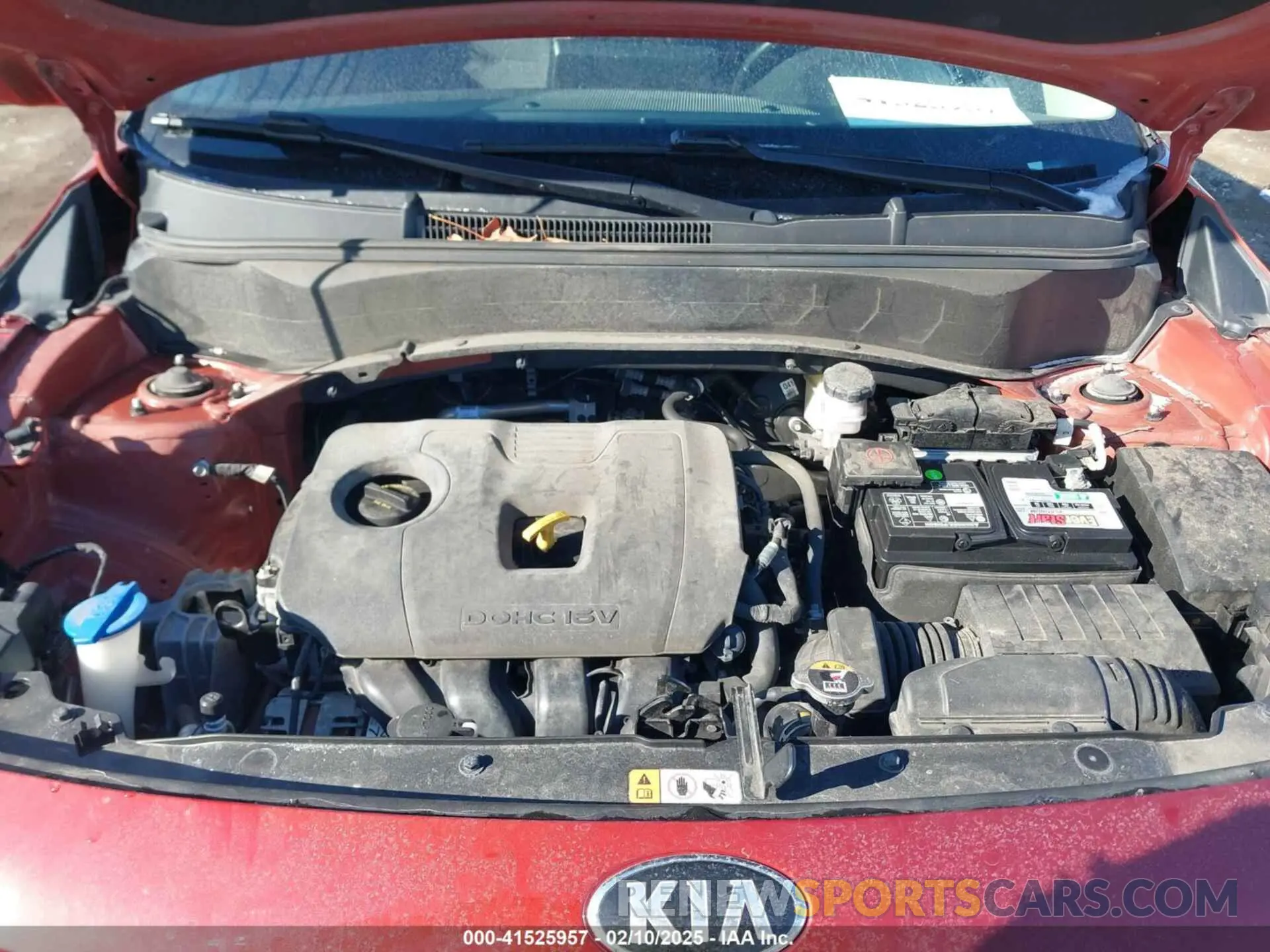 10 Photograph of a damaged car KNDEUCAA5M7226700 KIA SELTOS 2021